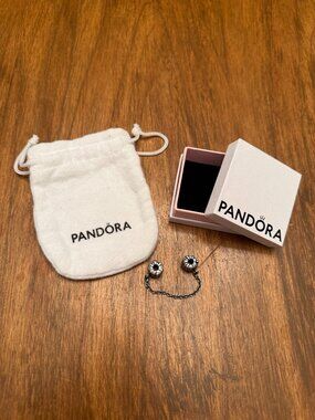 PANDORA Dreamer Sterling Silver Safety Chain with Clip 02PJ 790583-05 New